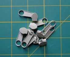 Zipper für EndlosreiÃverschluss (Farbe 26 Blassgrün Pastell)